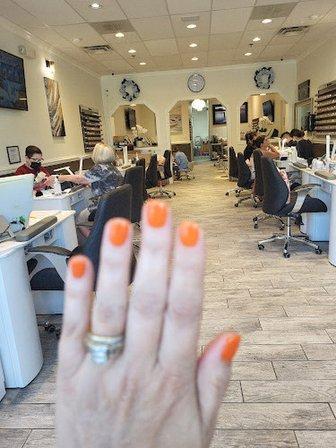Divine Nail Spa