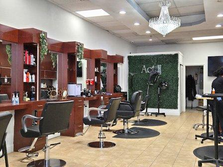 Henri the Barber