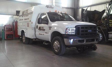 MJ Robic Fleet Service