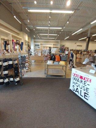 DSW Designer Shoe Warehouse