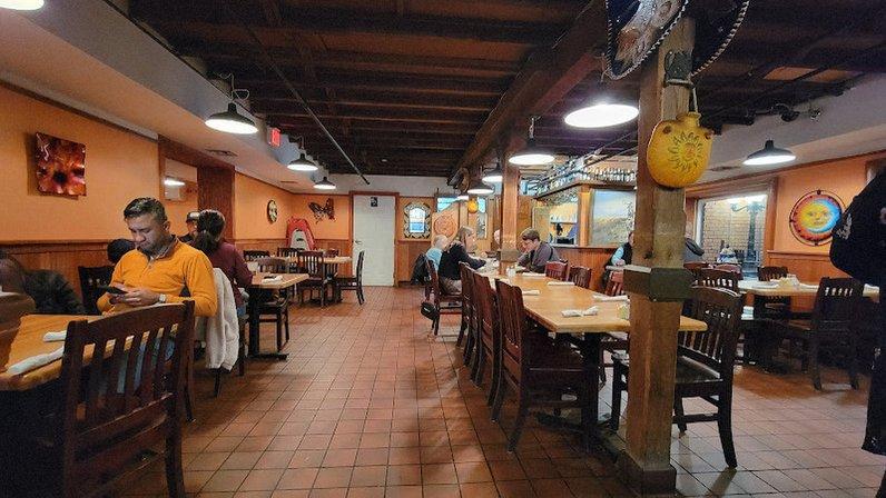 Los Tios Grill (Leesburg)