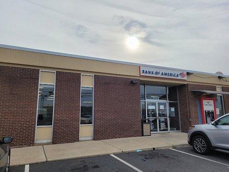 Bank of America (with Drive-thru ATM)