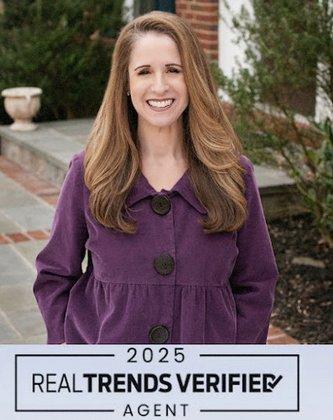 Mary Mandrgoc Realtor, Long and Foster