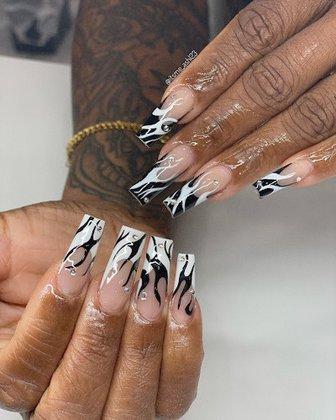 Ash Nail Artistry