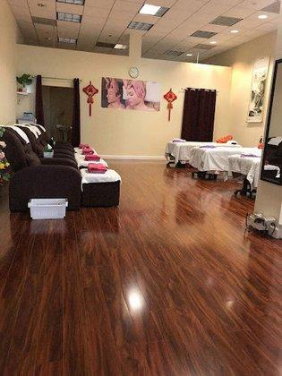 J Foot Spa