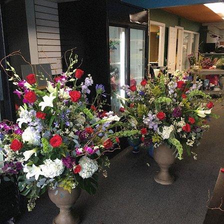 Geno's Flowers