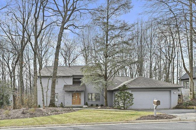 Liz Potemra, Realtor