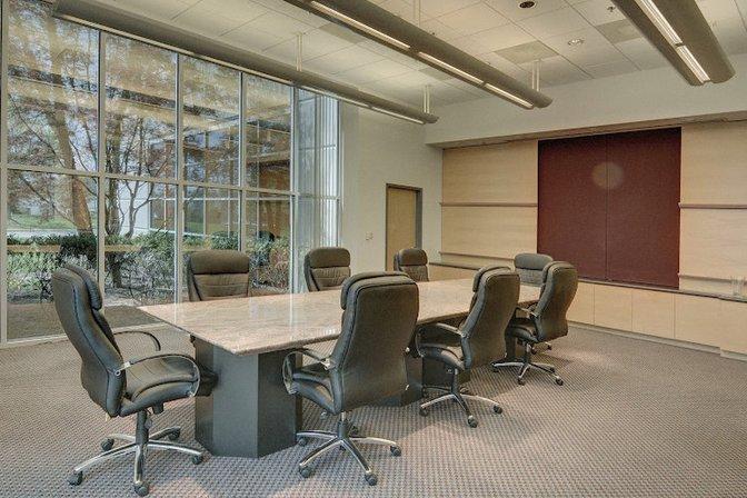 Dulles Executive Offices