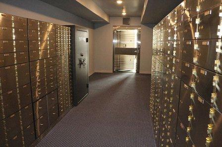 Commonwealth Vault & Safe Deposit Co.