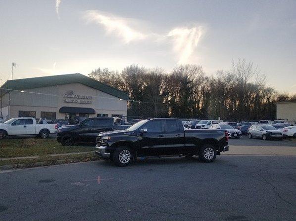 Platinum Auto Body