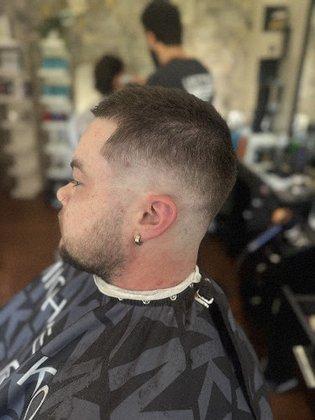 Urbina’s Barbershop