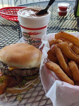 Foster's Grille