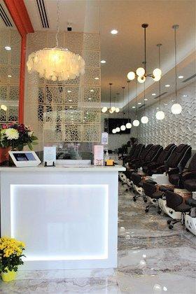 TOP COAT NAIL BAR
