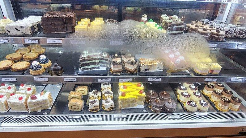 Le Pain Bakery