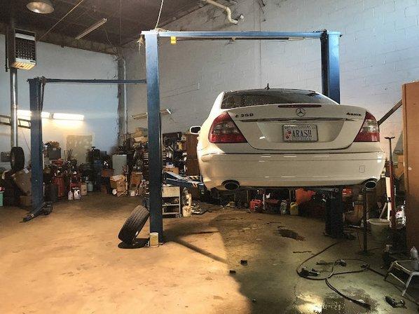 Mario Auto Mechanic