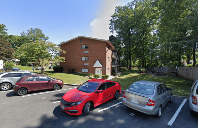 Cardinal Court Apartments
