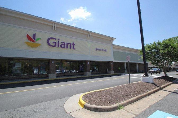 Giant Pharmacy