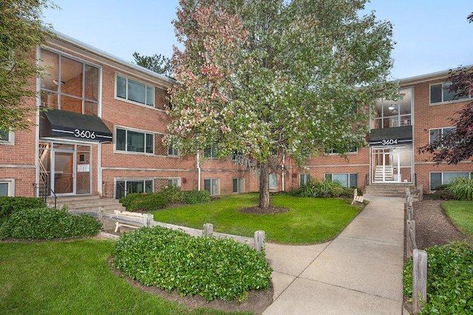 Barcroft View Apartments