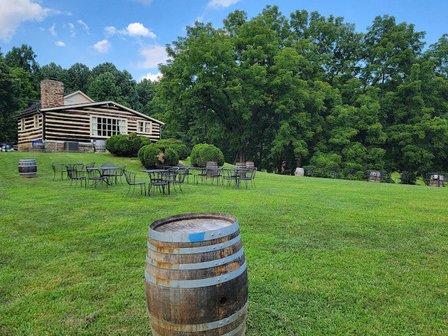 Paradise Springs Winery