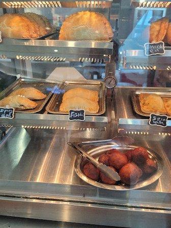 Ginnies bakery and African cuisine