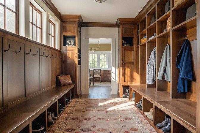 Ecolux Closet Design