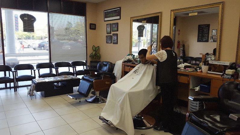 ROYAL BARBER SHOP