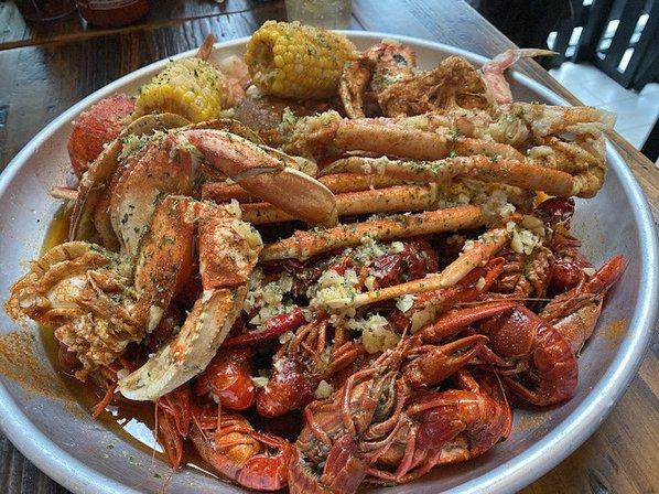 CRABBY NOODLES LLC