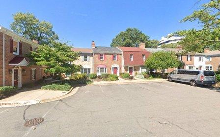 McLean Center for Complementary and Alternative Medicine, PLC