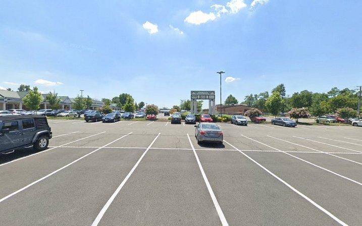 Maple Avenue Shopping Center