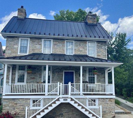 Historic Farwell Cottage Bed and Breakfast