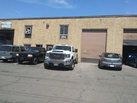 Cheyo Auto Body ,cheyo towing an service