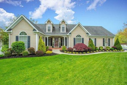 Sue Russell Realty, LLC