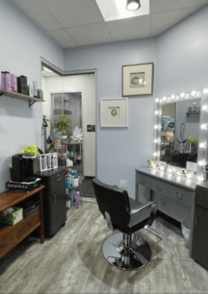 Hair by Grace (Inside Phenix Salon Suites)
