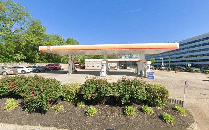 Tysons Shell (Chahel Auto)