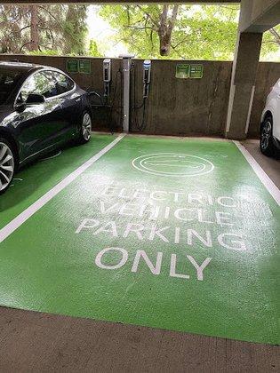 ChargePoint Charging Station