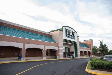 DICK'S Sporting Goods
