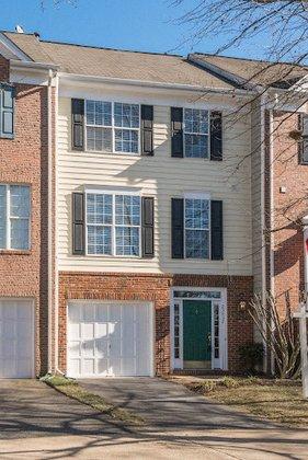 Anne Albright, Realtor