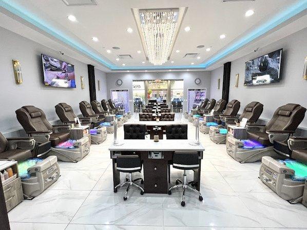 La Vie Nail Spa