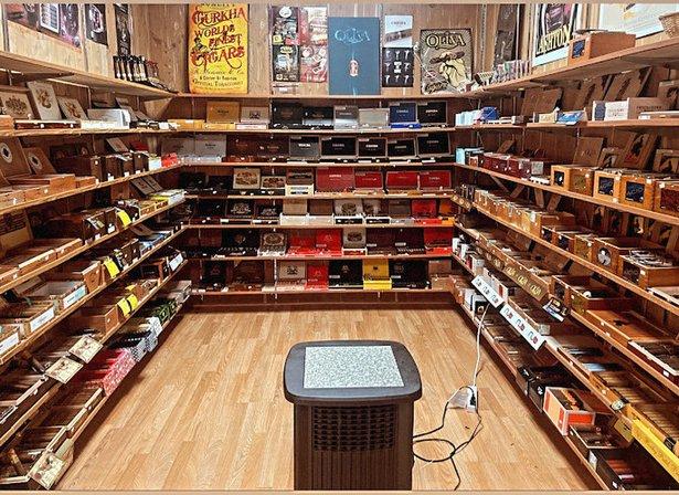 Ashburn Cigars & Vapes
