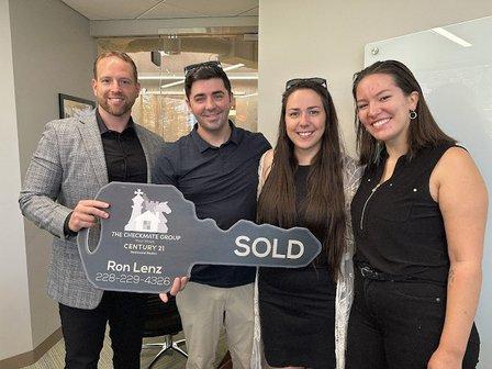 Ron & Samantha Lenz | The Property Pilot