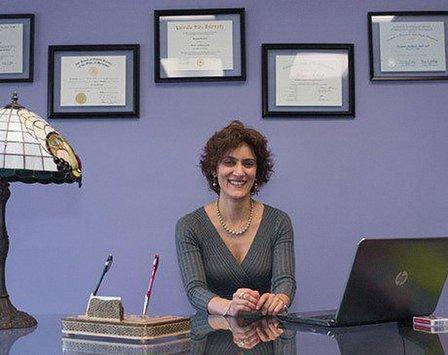 EatWellGuru: Maryam Dadkhah, Ph.D., RDN, CPT