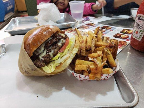 Burger 7