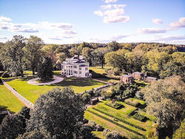 Oatlands Historic House & Gardens