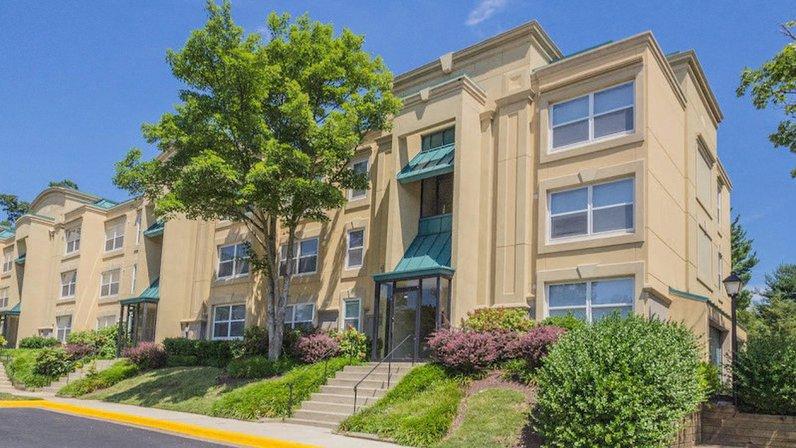 Stuart Woods Apartments