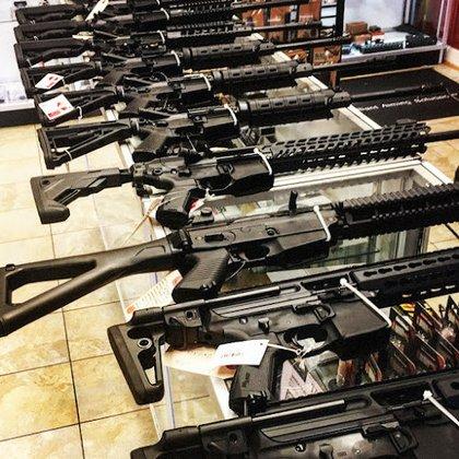 Davis Guns & Gear LLC