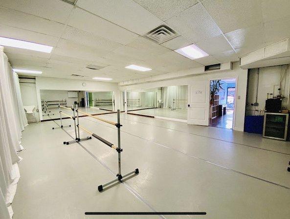 Hong Dance Studio