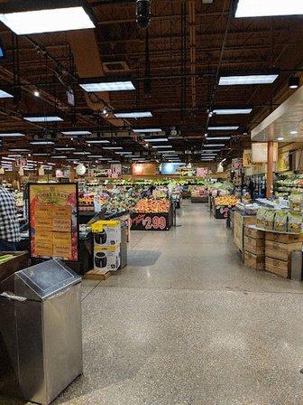 Wegmans Wine & Beer