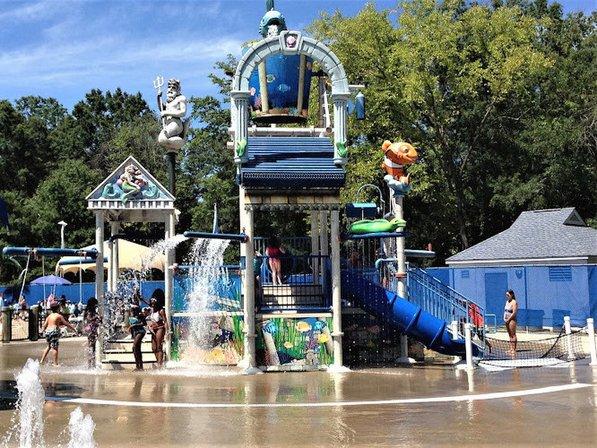 Atlantis Waterpark at Bull Run