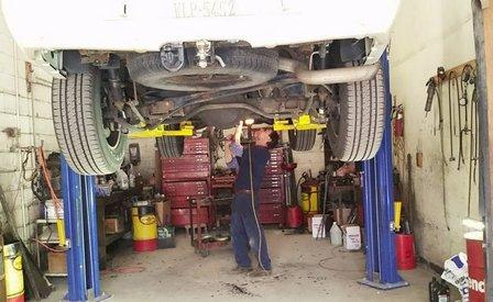 Mullins Auto Care - Volvo Specialist