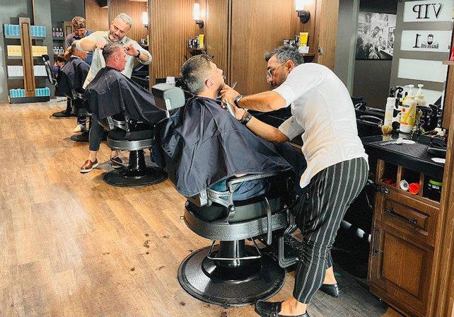 BARBERIA GROOMING LOUNGE